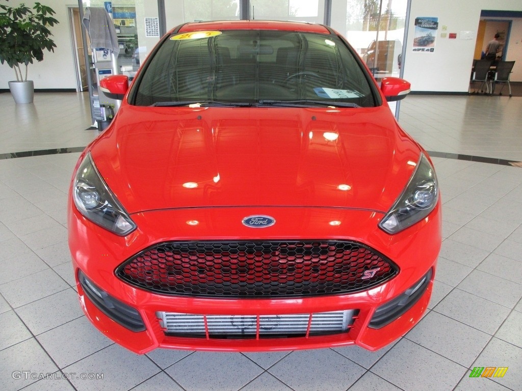 2016 Focus ST - Race Red / Charcoal Black photo #2