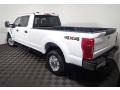 Oxford White - F350 Super Duty XLT Crew Cab 4x4 Photo No. 10