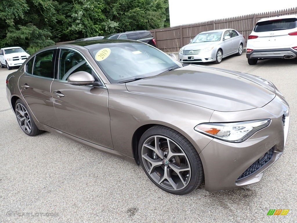 2019 Giulia Ti AWD - Imola Titanium Metallic / Black photo #8