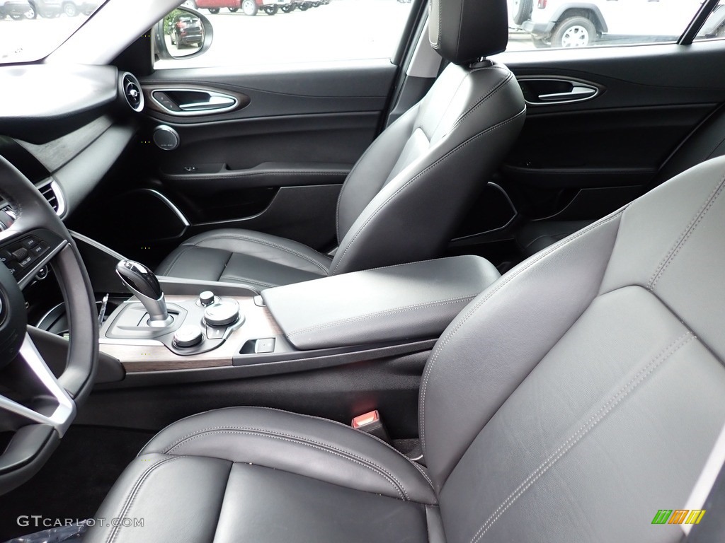 2019 Giulia Ti AWD - Imola Titanium Metallic / Black photo #11