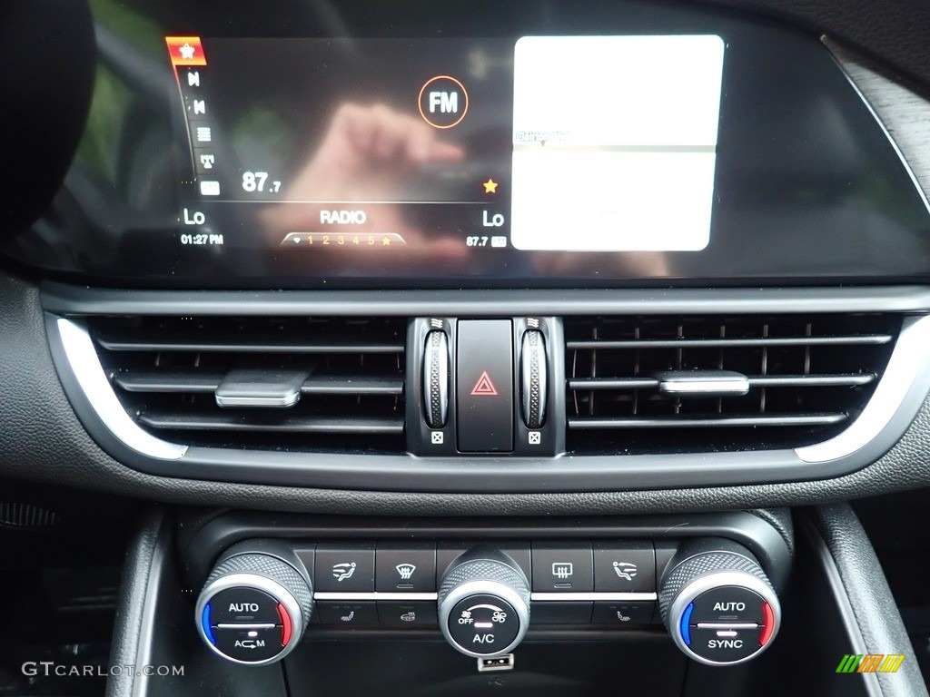 2019 Giulia Ti AWD - Imola Titanium Metallic / Black photo #19