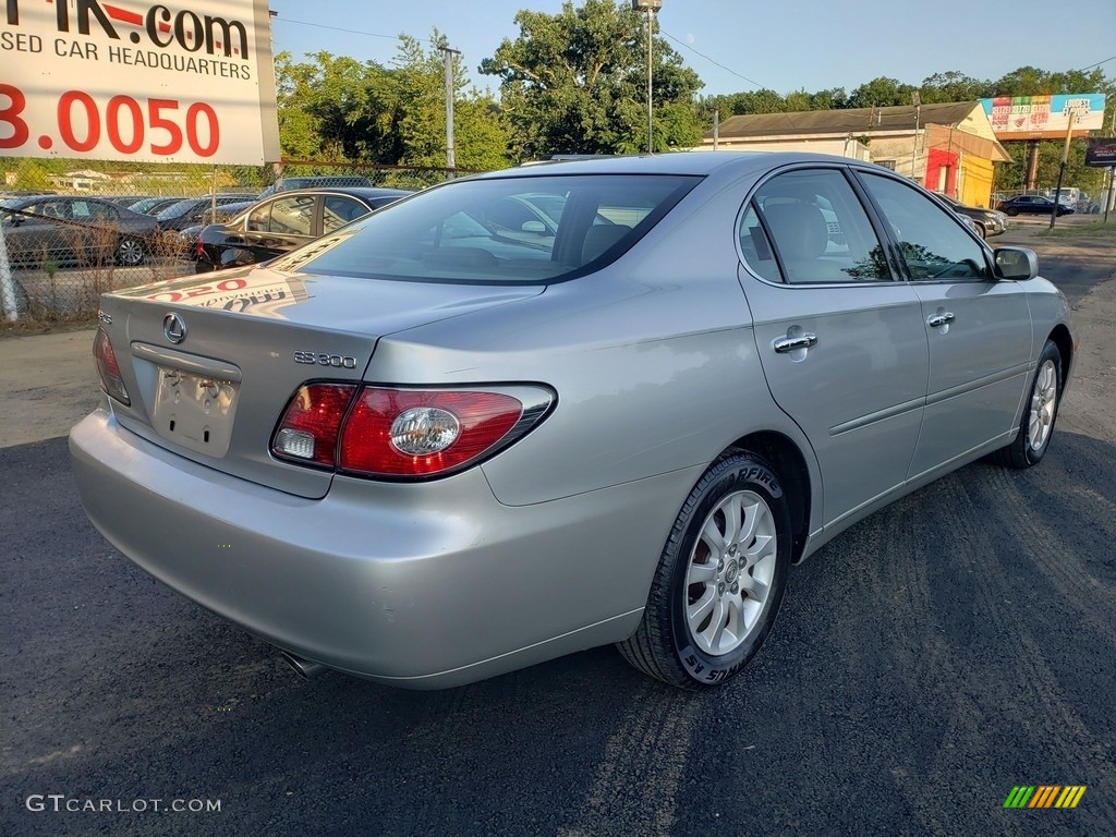 2003 ES 300 - Millennium Silver Metallic / Light Charcoal photo #7