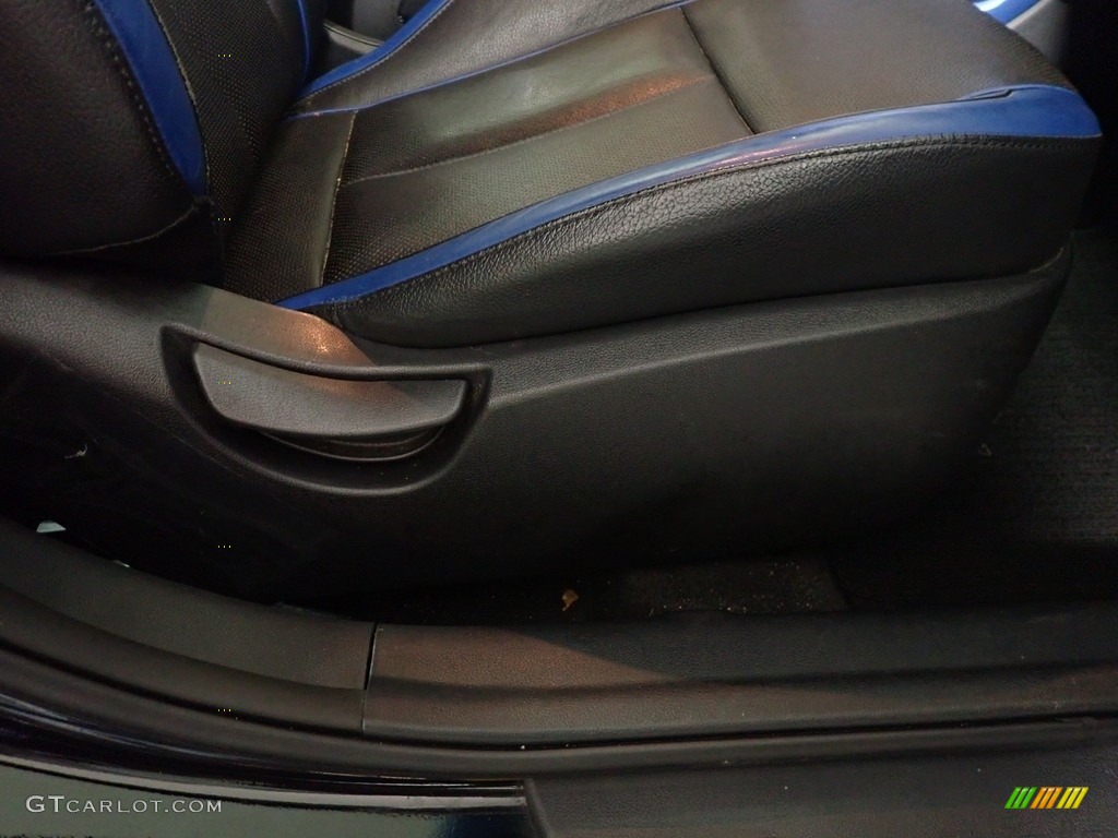 2014 Veloster Turbo - Ultra Black / Black photo #38