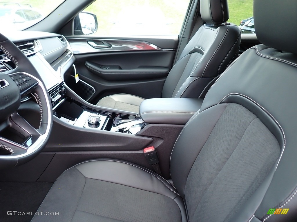2022 Jeep Grand Cherokee L Altitude 4x4 Front Seat Photos