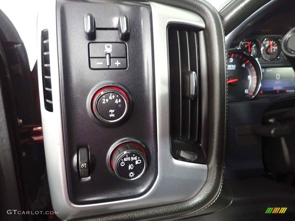 2016 GMC Sierra 2500HD SLT Crew Cab 4x4 Controls Photo #144679862