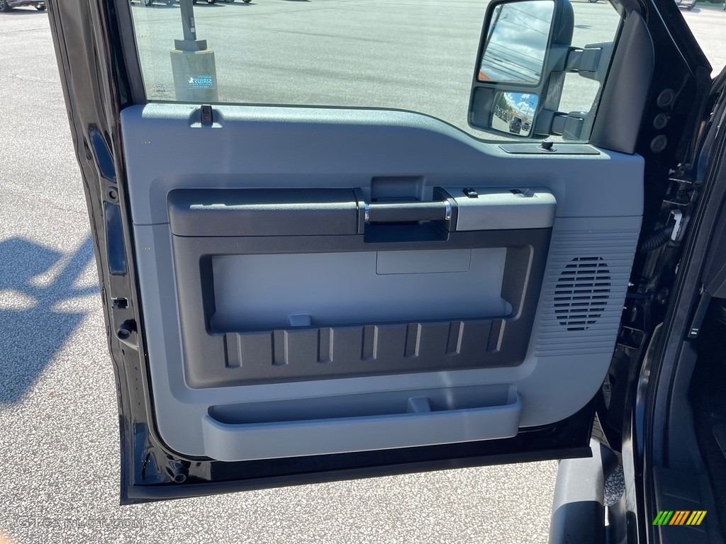 2016 Ford F250 Super Duty XLT Regular Cab 4x4 Door Panel Photos