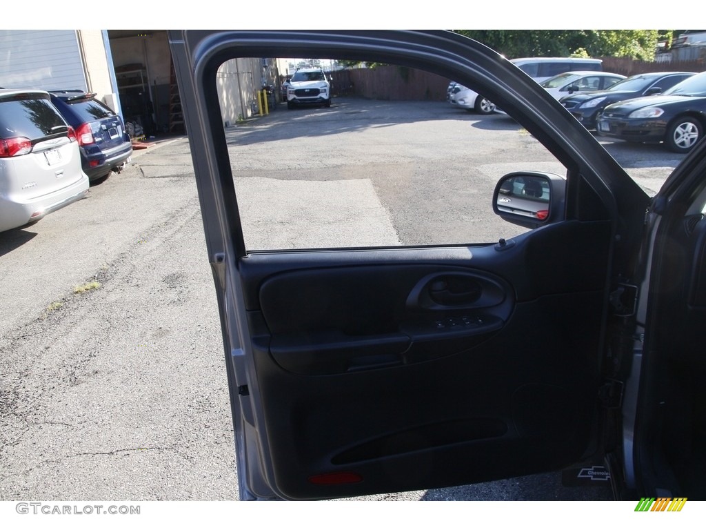 2009 TrailBlazer LT 4x4 - Graystone Metallic / Ebony photo #9