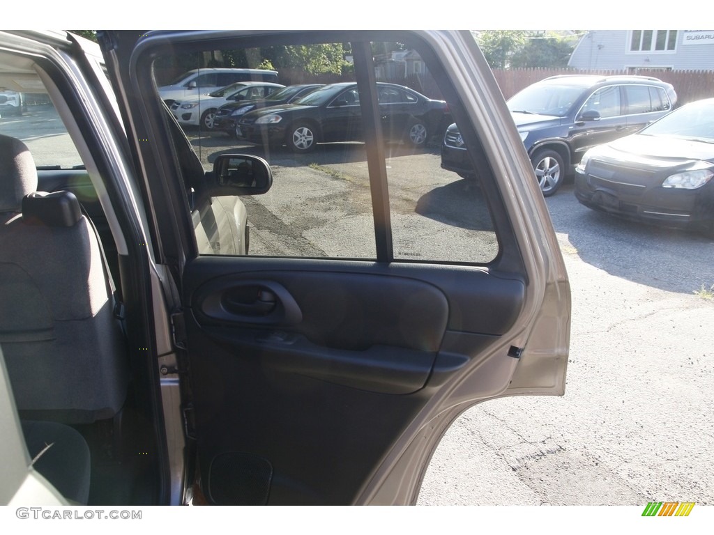 2009 TrailBlazer LT 4x4 - Graystone Metallic / Ebony photo #15