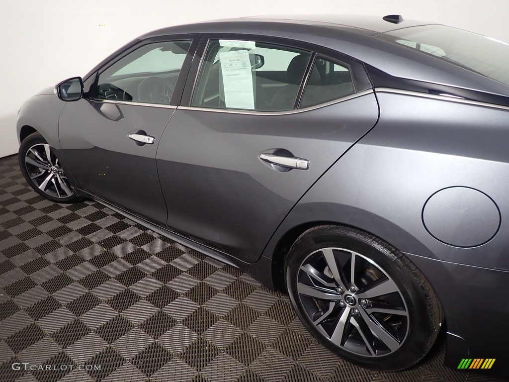 2020 Maxima SL - Gun Metallic / Charcoal photo #21
