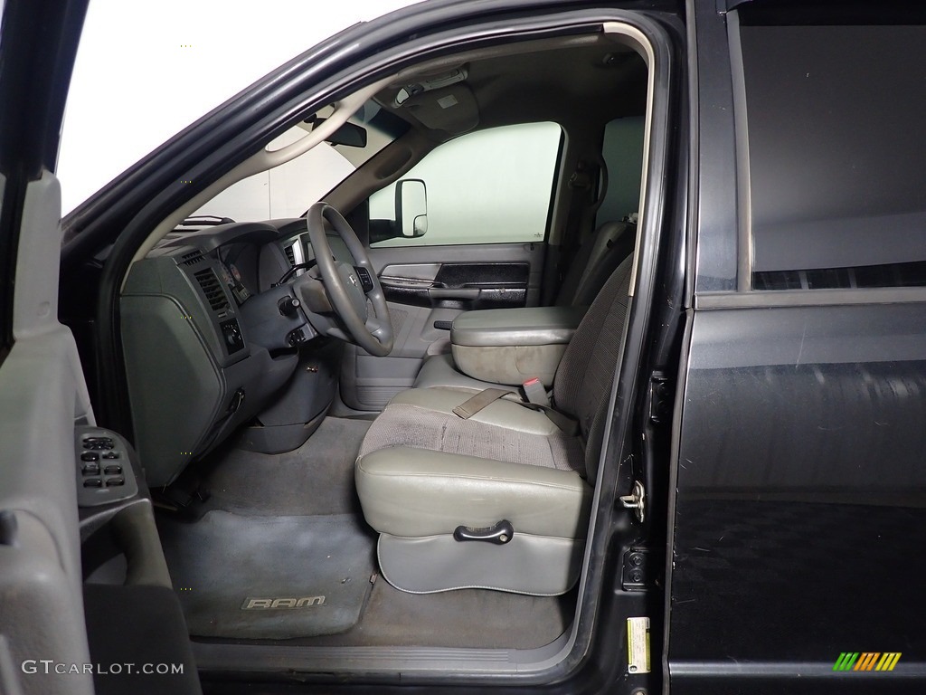 2008 Ram 3500 SLT Quad Cab 4x4 Dually - Brilliant Black Crystal Pearl / Medium Slate Gray photo #16