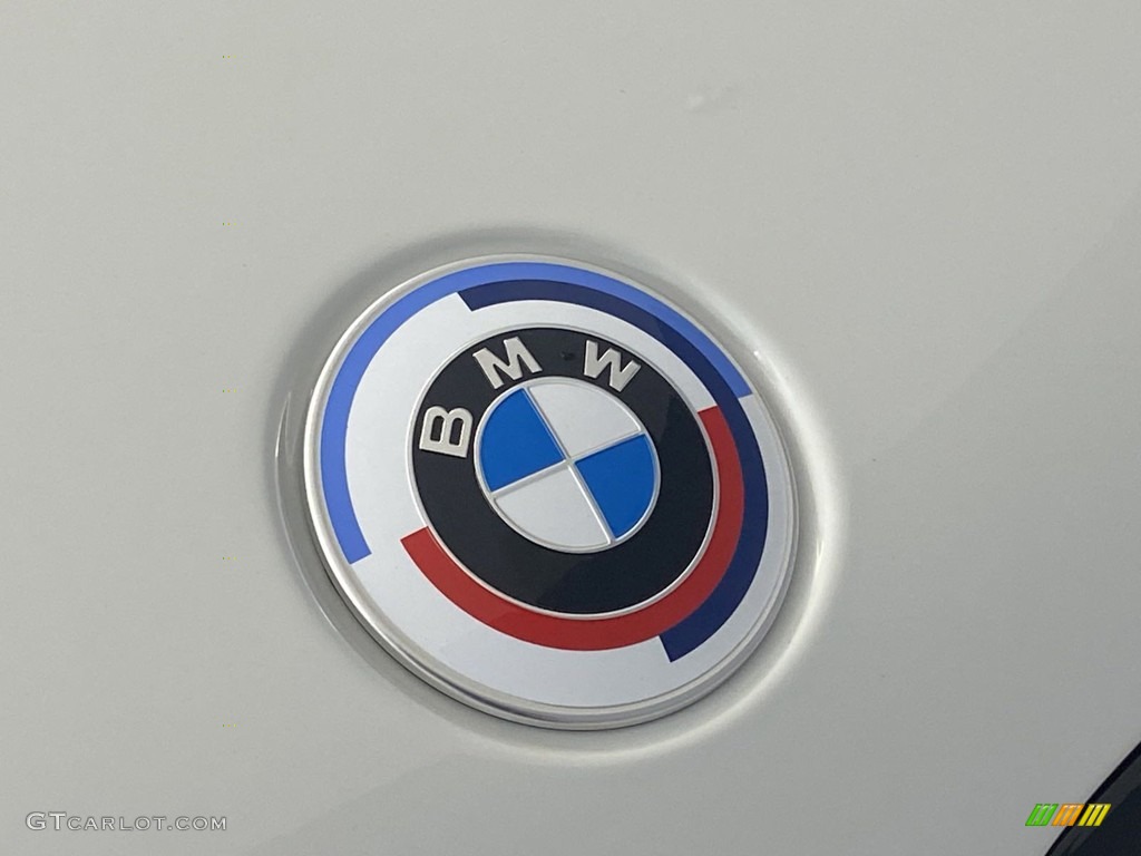 2022 BMW X6 M Competition Marks and Logos Photo #144685431