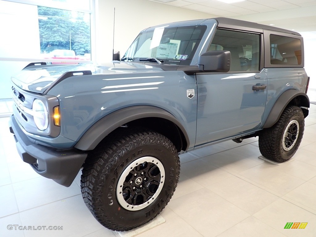 Area 51 2022 Ford Bronco Big Bend 4x4 2-Door Exterior Photo #144686328