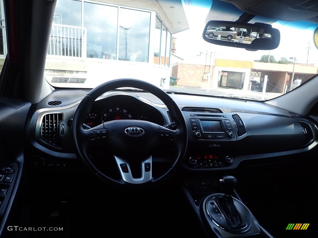 2013 Sportage SX - Signal Red / Black photo #13