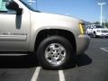 2009 Silver Birch Metallic Chevrolet Avalanche LS  photo #9