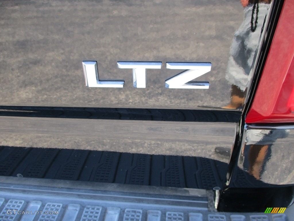 2022 Silverado 3500HD LTZ Crew Cab 4x4 - Black / Jet Black photo #33