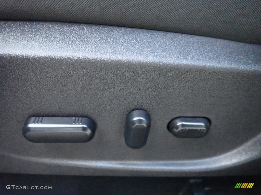 2016 Escape SE 4WD - Shadow Black / Charcoal Black photo #22