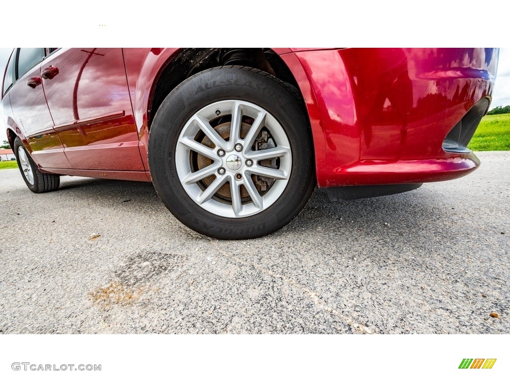 2014 Grand Caravan SXT - Deep Cherry Red Crystal Pearl / Black/Sandstorm photo #2