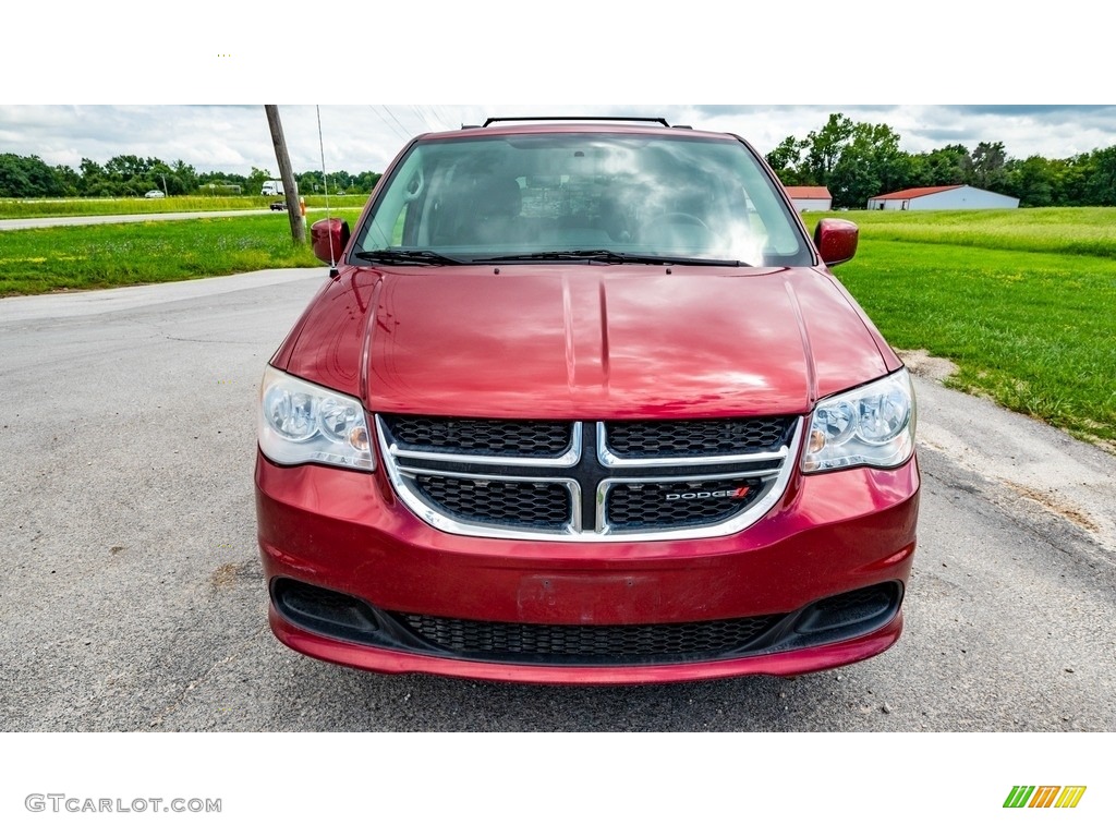 2014 Grand Caravan SXT - Deep Cherry Red Crystal Pearl / Black/Sandstorm photo #9