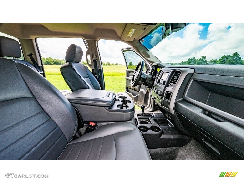 2016 Ram 2500 Tradesman Crew Cab 4x4 Front Seat Photo #144692136