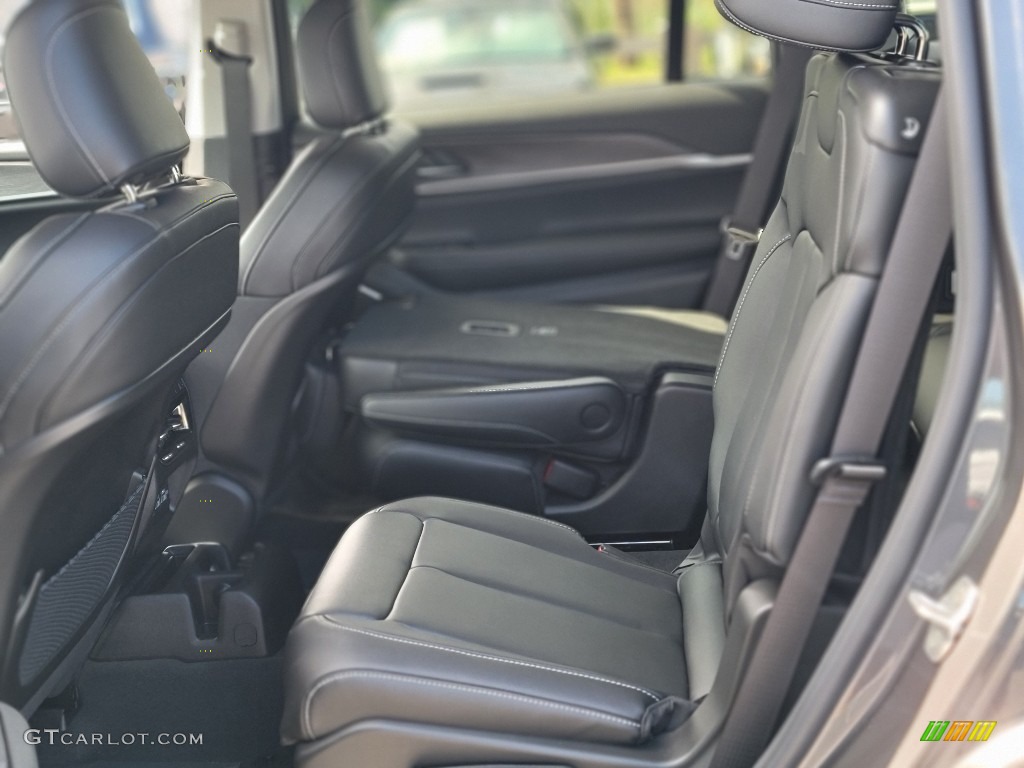 Global Black Interior 2022 Jeep Grand Cherokee L Limited 4x4 Photo #144693024