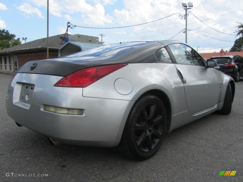 2003 350Z Enthusiast Coupe - Chrome Silver / Carbon Black photo #10