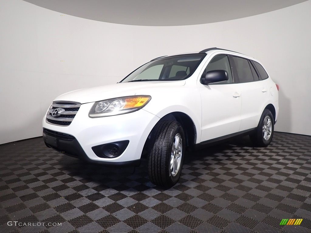 2012 Santa Fe GLS - Glacier White / Gray photo #7