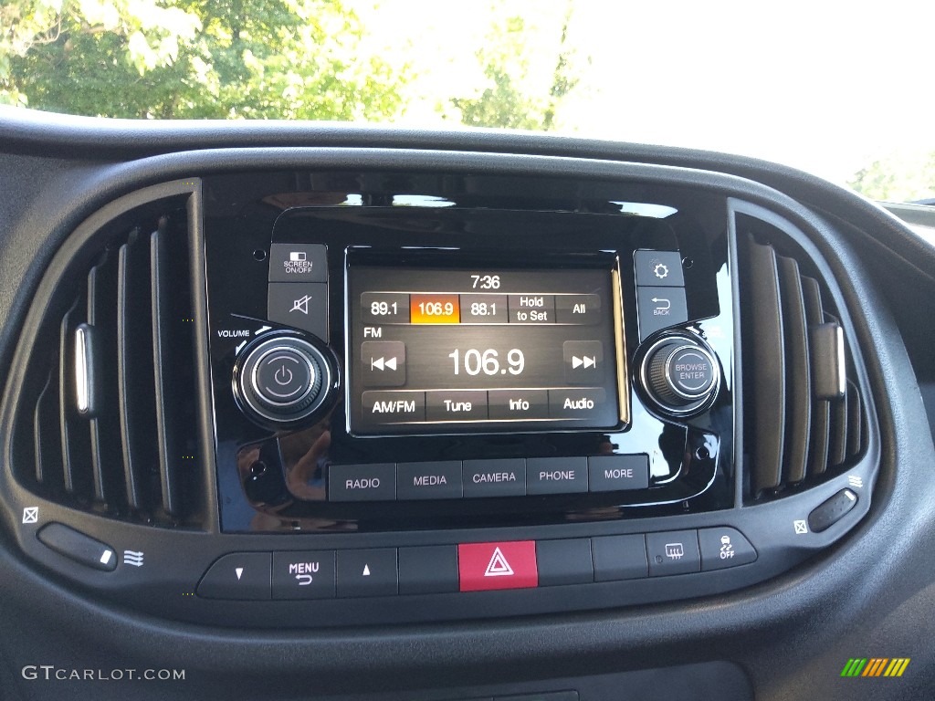 2022 Ram ProMaster City Wagon Audio System Photo #144699351