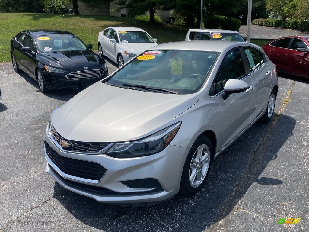 2017 Cruze LT - Silver Ice Metallic / Jet Black photo #2