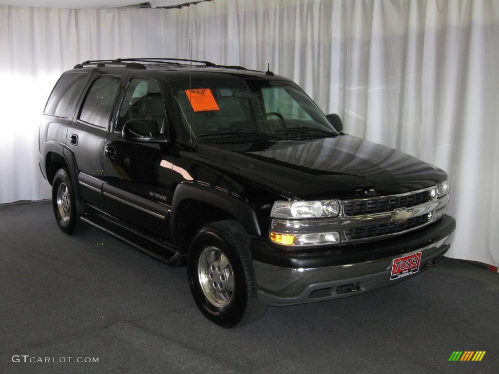 2002 Tahoe 4x4 - Onyx Black / Graphite/Medium Gray photo #3