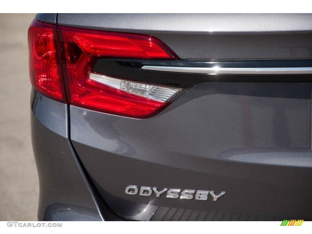 2023 Honda Odyssey Touring Marks and Logos Photo #144700896