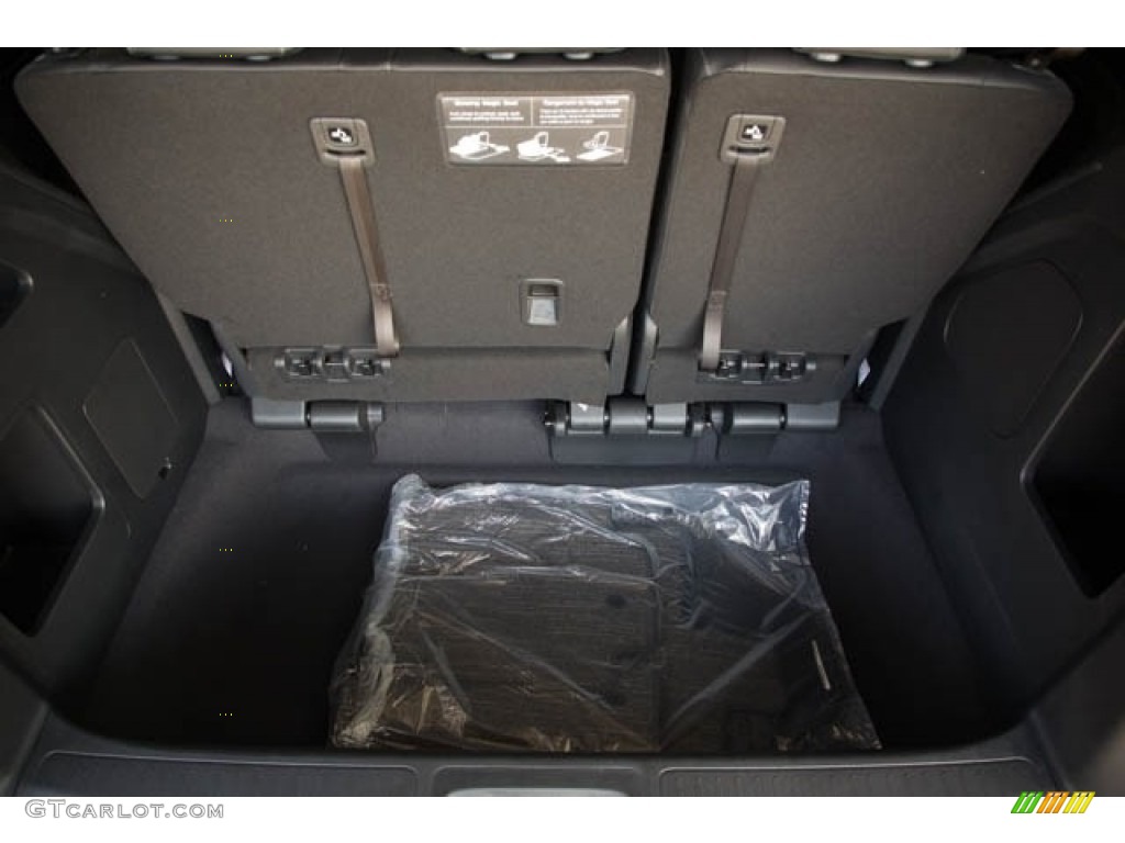 2023 Honda Odyssey Touring Trunk Photo #144701352