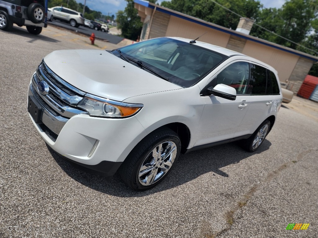 2013 Edge Limited - White Platinum Tri-Coat / Medium Light Stone photo #1