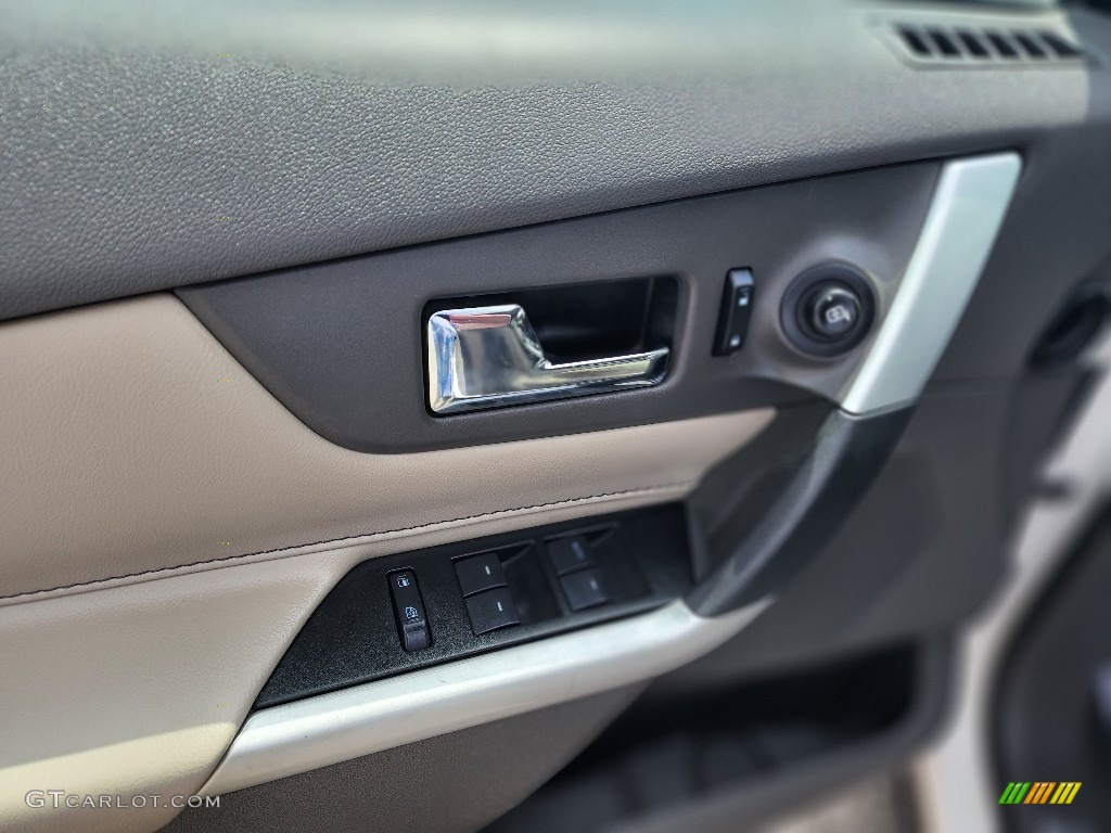 2013 Edge Limited - White Platinum Tri-Coat / Medium Light Stone photo #9