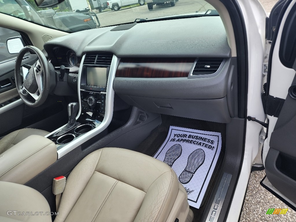 2013 Edge Limited - White Platinum Tri-Coat / Medium Light Stone photo #21