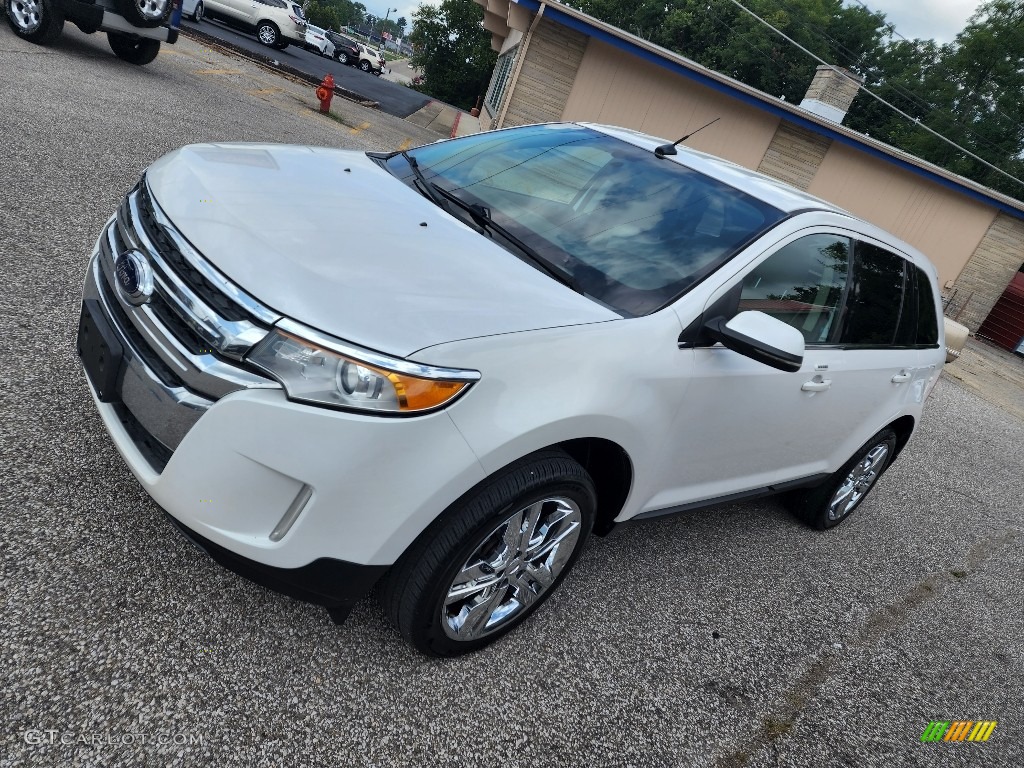 2013 Edge Limited - White Platinum Tri-Coat / Medium Light Stone photo #27