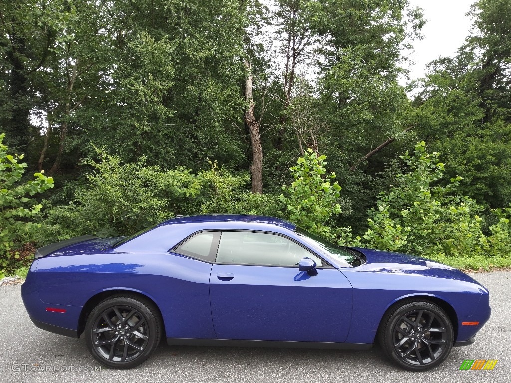 2022 Challenger SXT Blacktop - Indigo Blue / Black photo #5