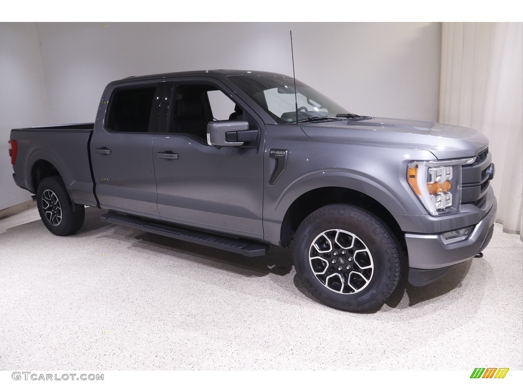 2022 F150 Lariat SuperCrew 4x4 - Carbonized Gray Metallic / Black photo #1