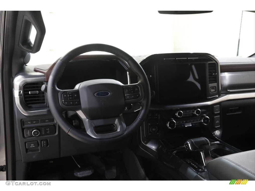 2022 Ford F150 Lariat SuperCrew 4x4 Black Dashboard Photo #144706674