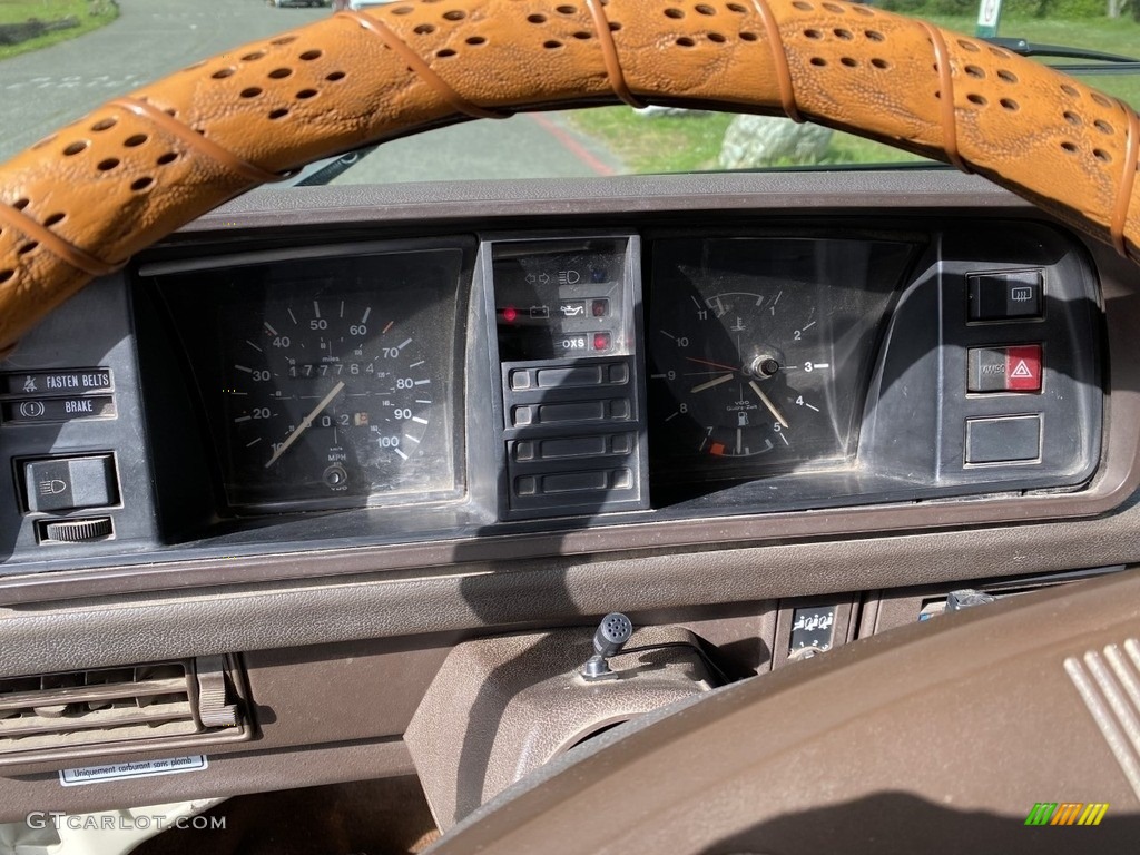 1984 Volkswagen Vanagon GL Gauges Photo #144707346
