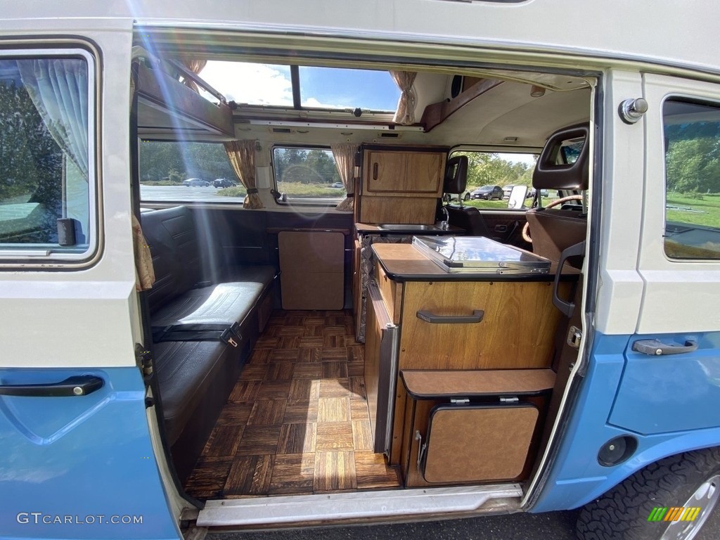 1984 Volkswagen Vanagon GL Rear Seat Photo #144707394