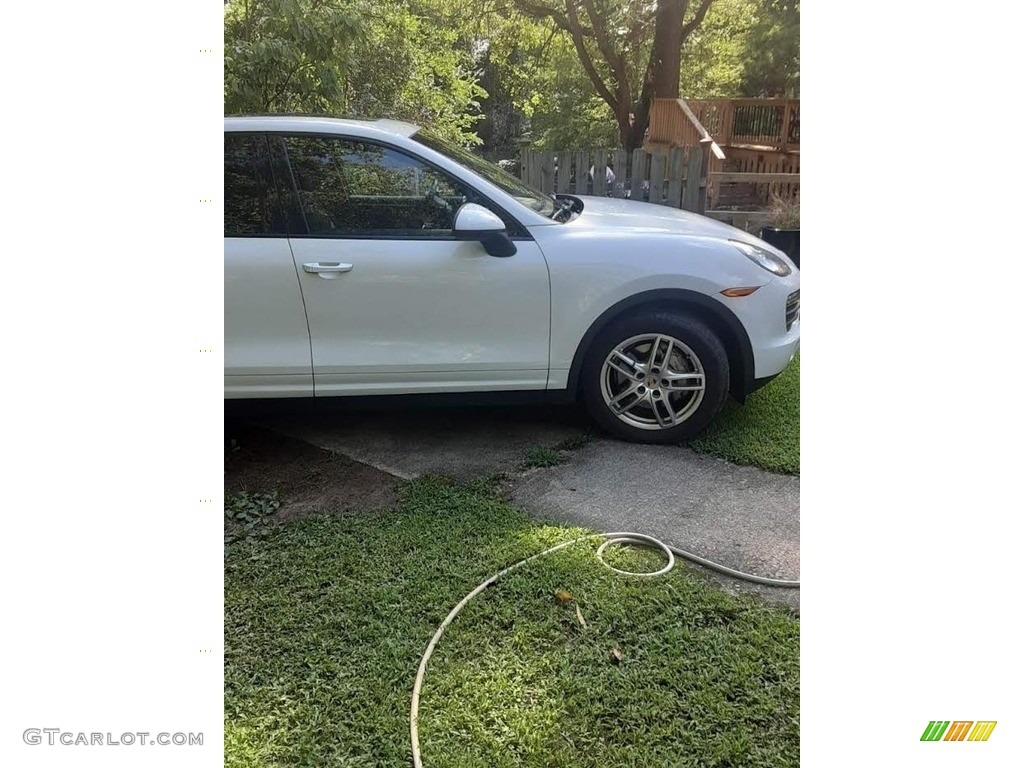 2014 Cayenne S - White / Black photo #18
