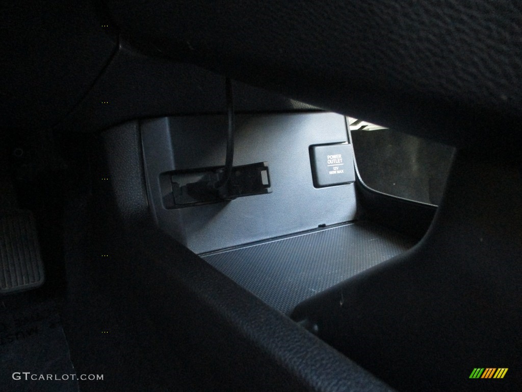 2020 Civic LX Sedan - Modern Steel Metallic / Black photo #36