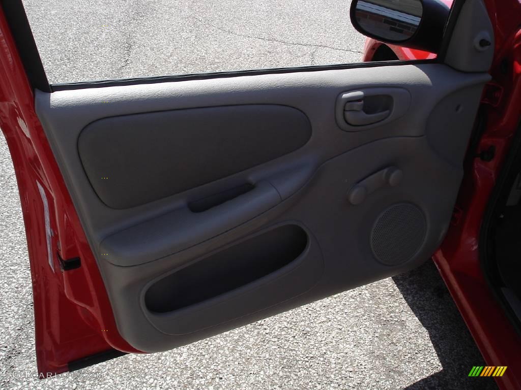 2004 Neon SE - Flame Red / Taupe photo #15