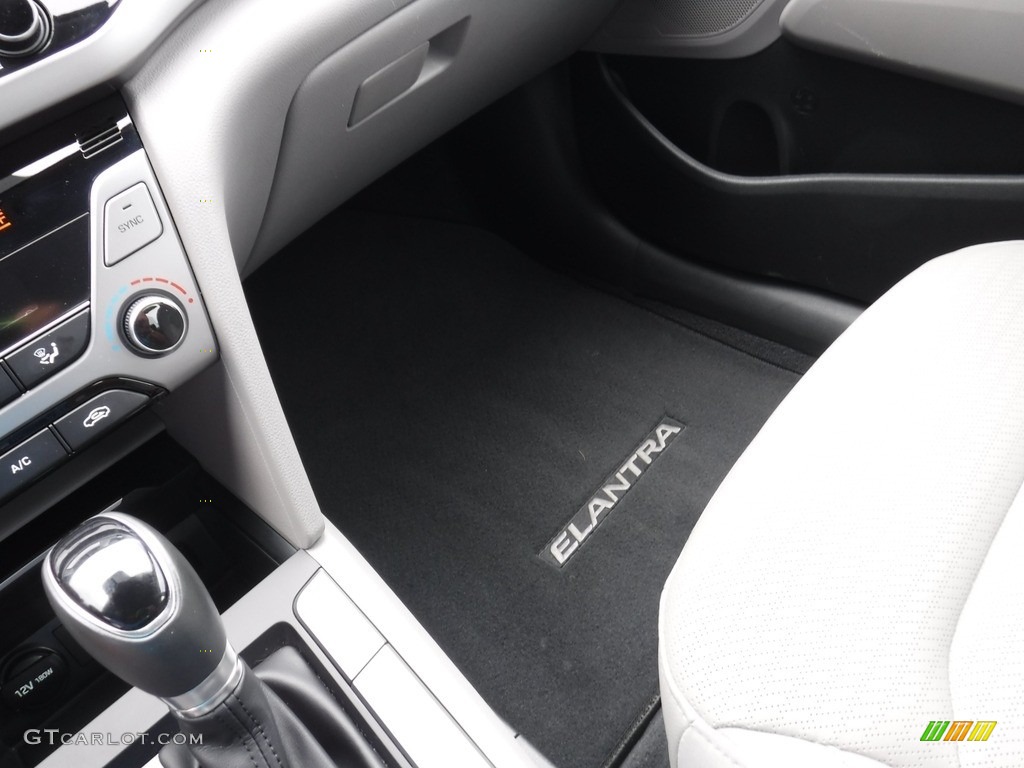2018 Elantra Limited - Electric Blue / Gray photo #18
