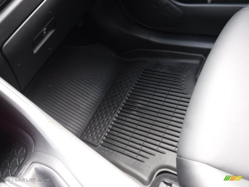 2022 RAV4 XLE  Premium AWD Hybrid - Blizzard Pearl / Black photo #31