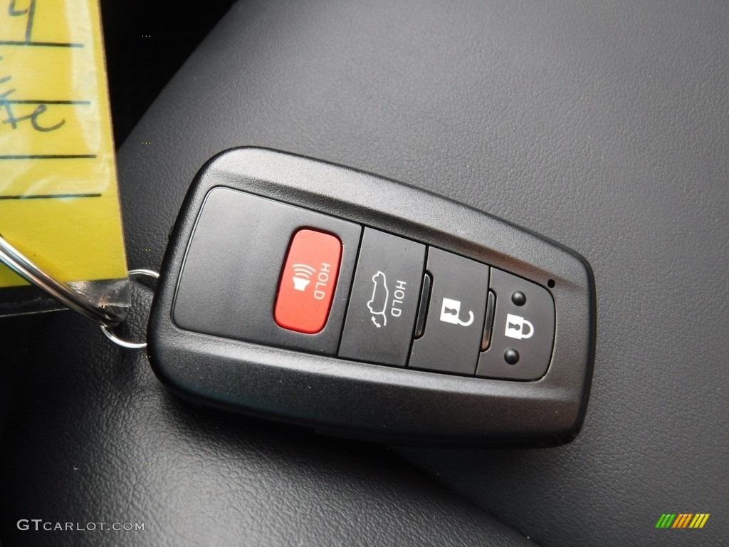 2022 RAV4 XLE  Premium AWD Hybrid - Blizzard Pearl / Black photo #35