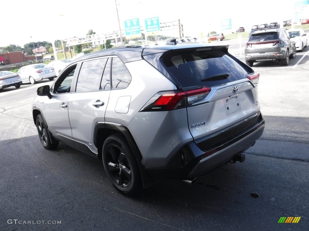 2019 RAV4 XSE AWD Hybrid - Silver Sky Metallic / Black photo #8