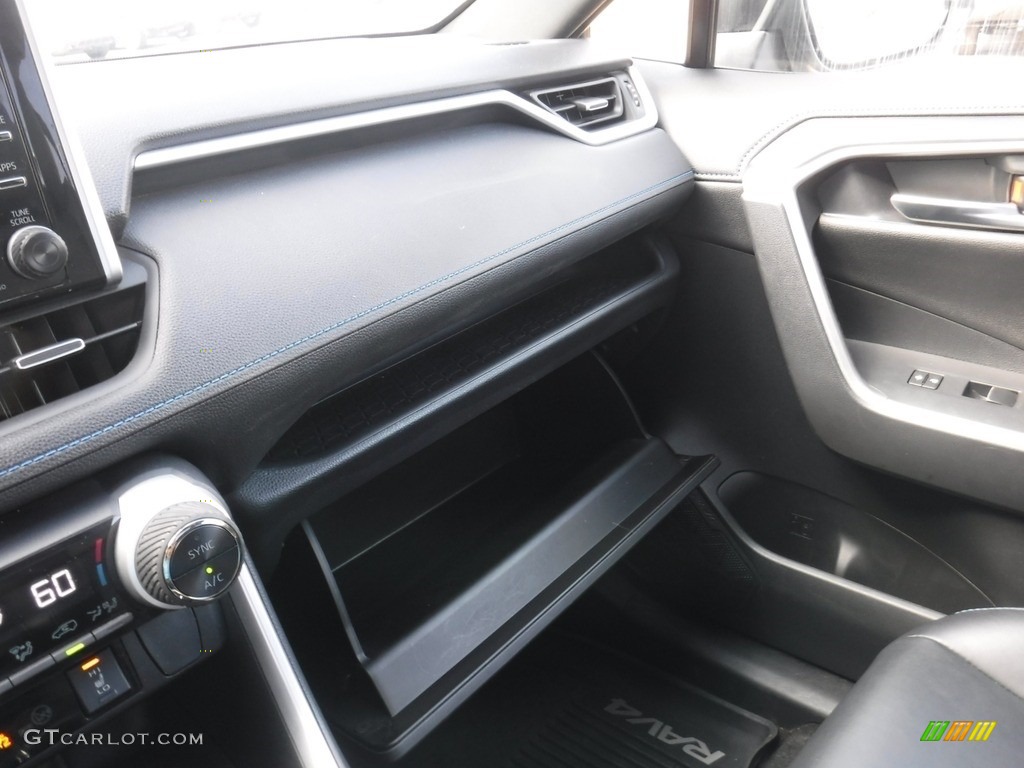 2019 RAV4 XSE AWD Hybrid - Silver Sky Metallic / Black photo #33