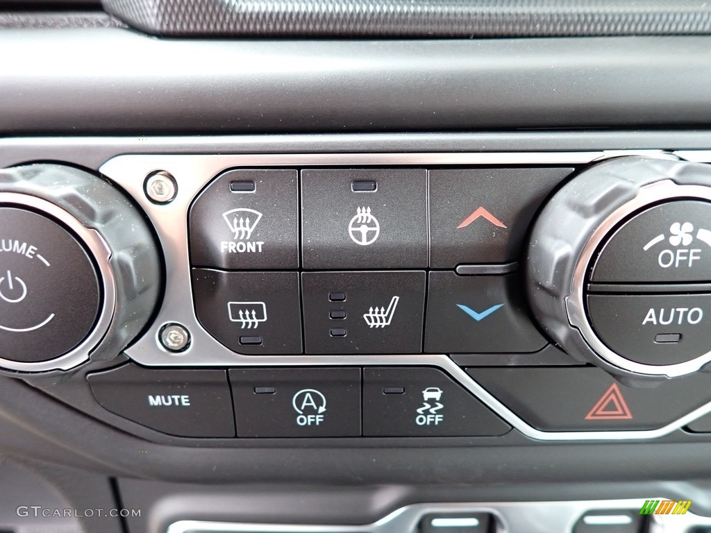 2022 Jeep Wrangler Unlimited Rubicon 4x4 Controls Photo #144718249