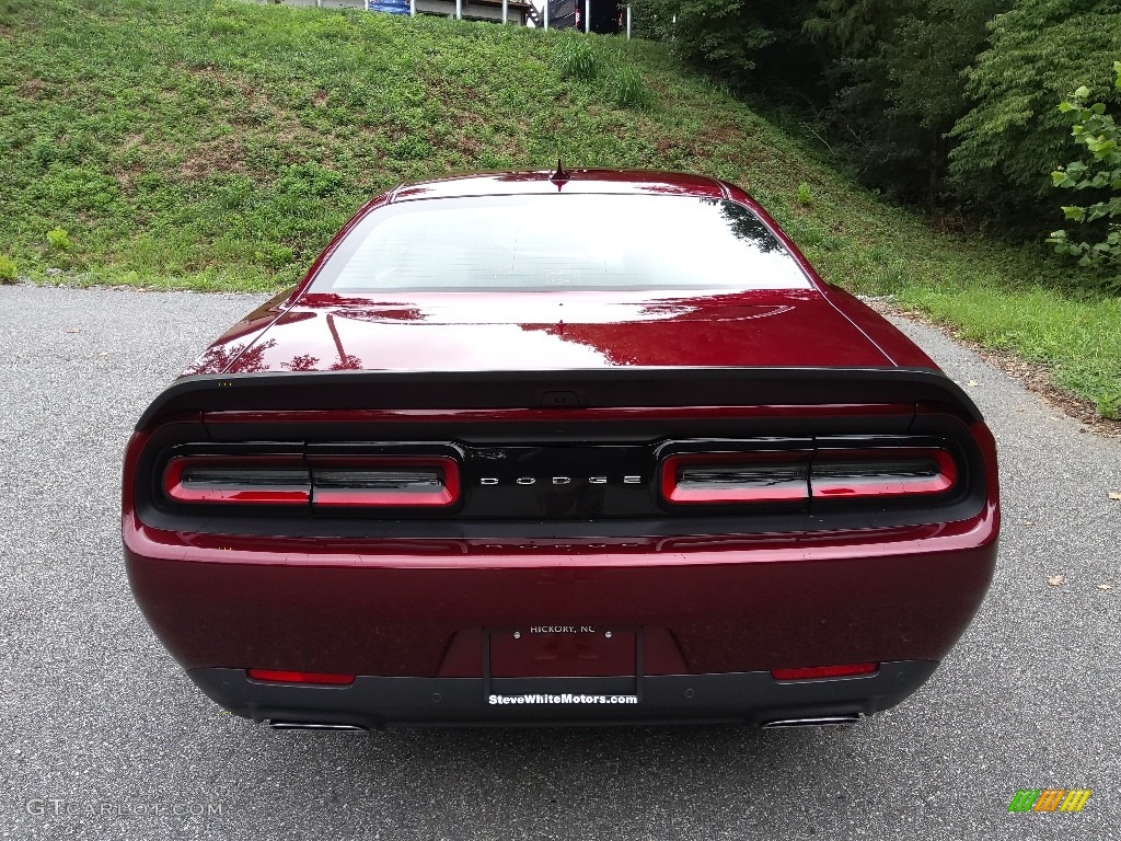2022 Challenger R/T Scat Pack - Octane Red Pearl / Black photo #7